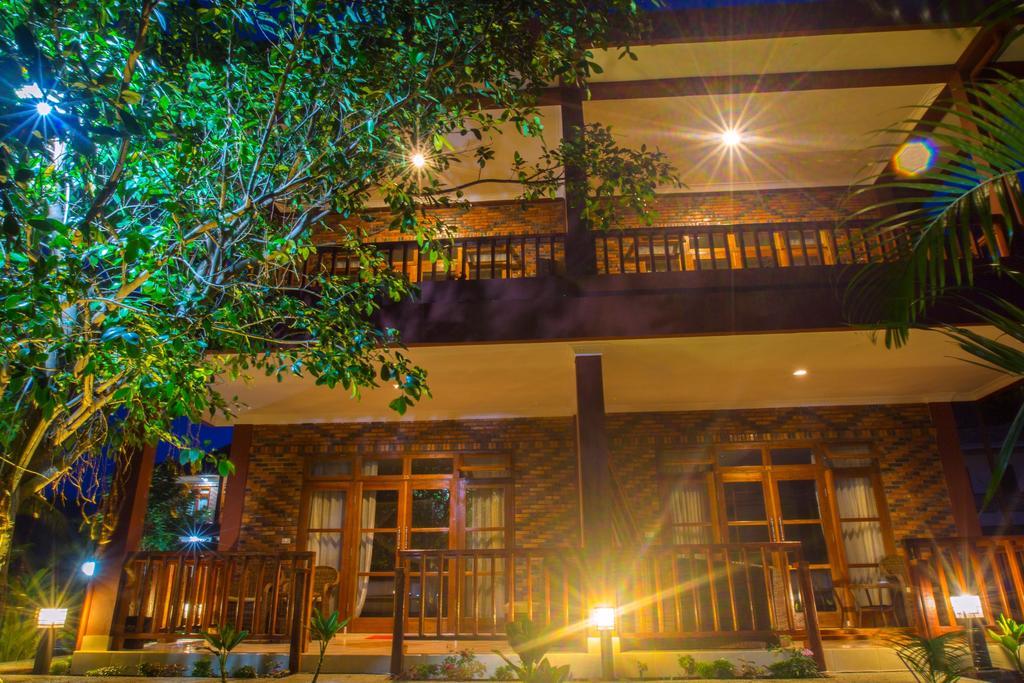 Toba Village Inn Tuk Tuk Rom bilde